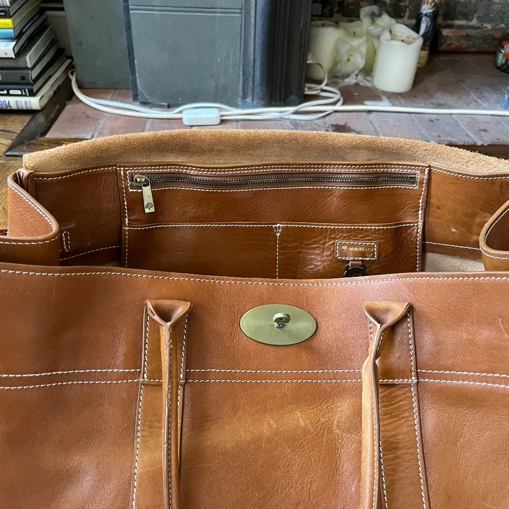 Beautiful and Class Mulberry Leather Bayswater Bag - Picture 5 of 5